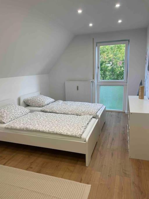 Апартаменты Messe- Augsburg- Legoland Guenzburg - 6 Personen Цусмарсхаузен Экстерьер фото